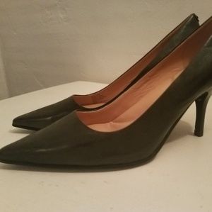 Kenneth Cole high heels 9 1/2
